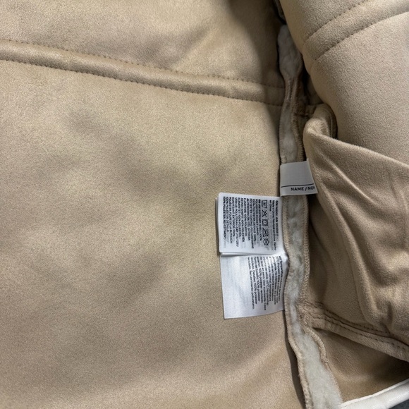 H&M fluffy jacket - Picture 8 of 8